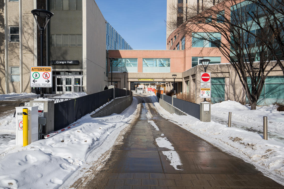 With more traffic on site during construction, the campus community is reminded to be aware and take care around the construction site by respecting worksite closures and detours.