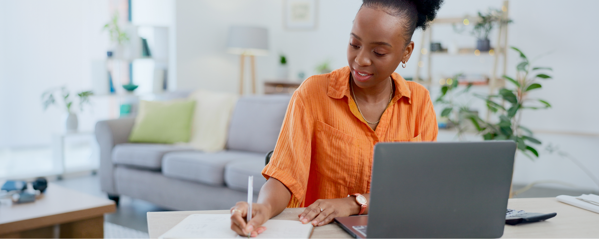 Female student online learning