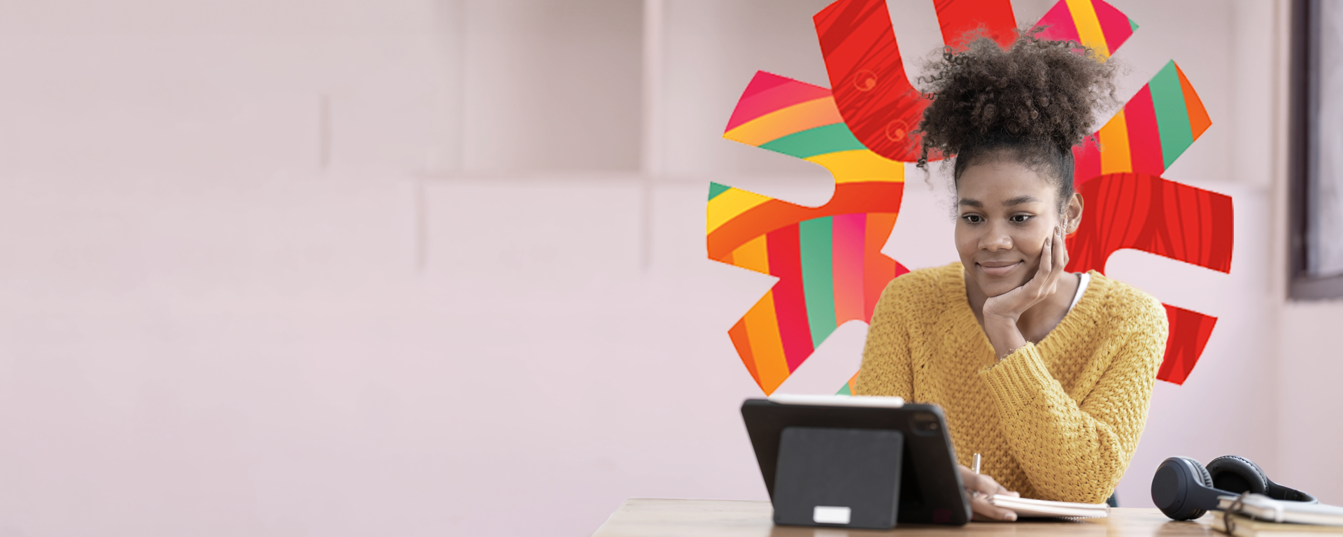 Black female student online learning