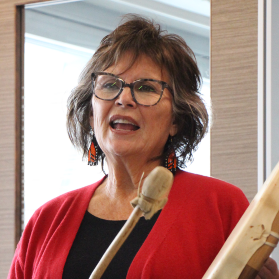 Kiipitakyoyis Metis/Cree Elder, Kerrie Moore, MSW, RSW