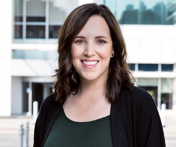 Claire O’Gorman RN, Master of Public Health Claire O’Gorman RN, MPH, teaches a University of Calgary Faculty of Social Work online professional development course in Harm Reduction