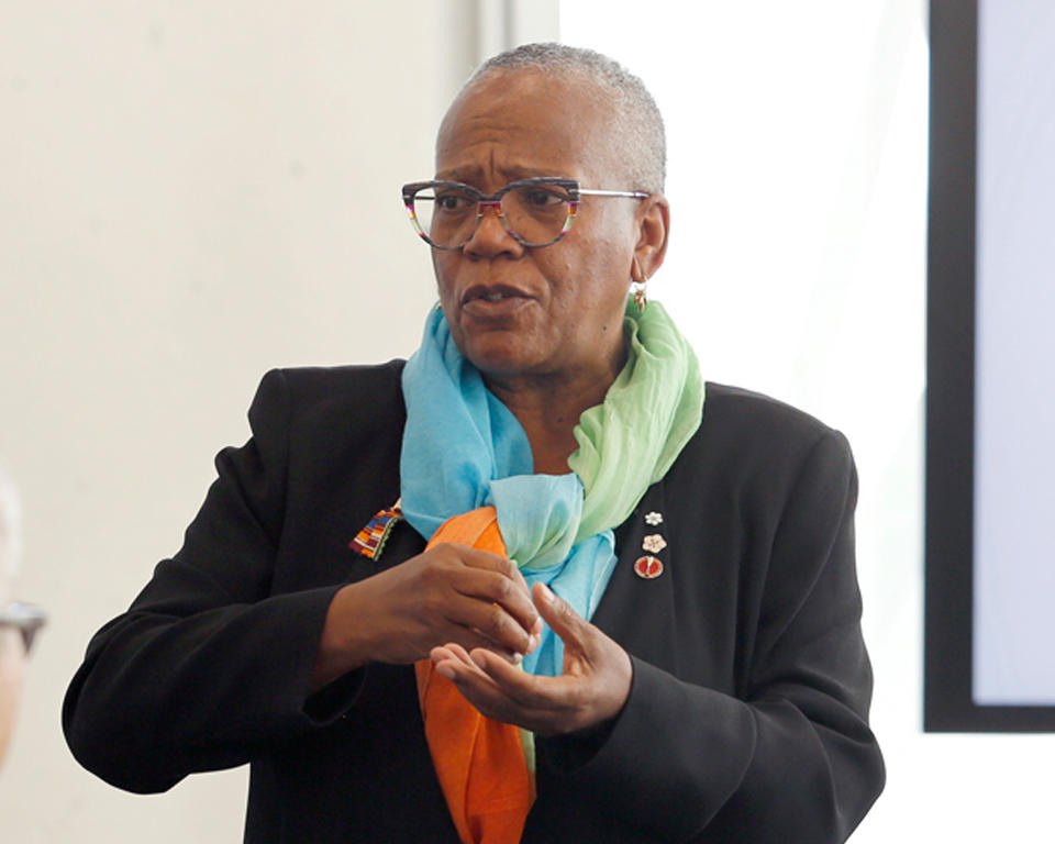 Dr. Wanda Thomas Bernard Dr. Wanda Thomas Bernard